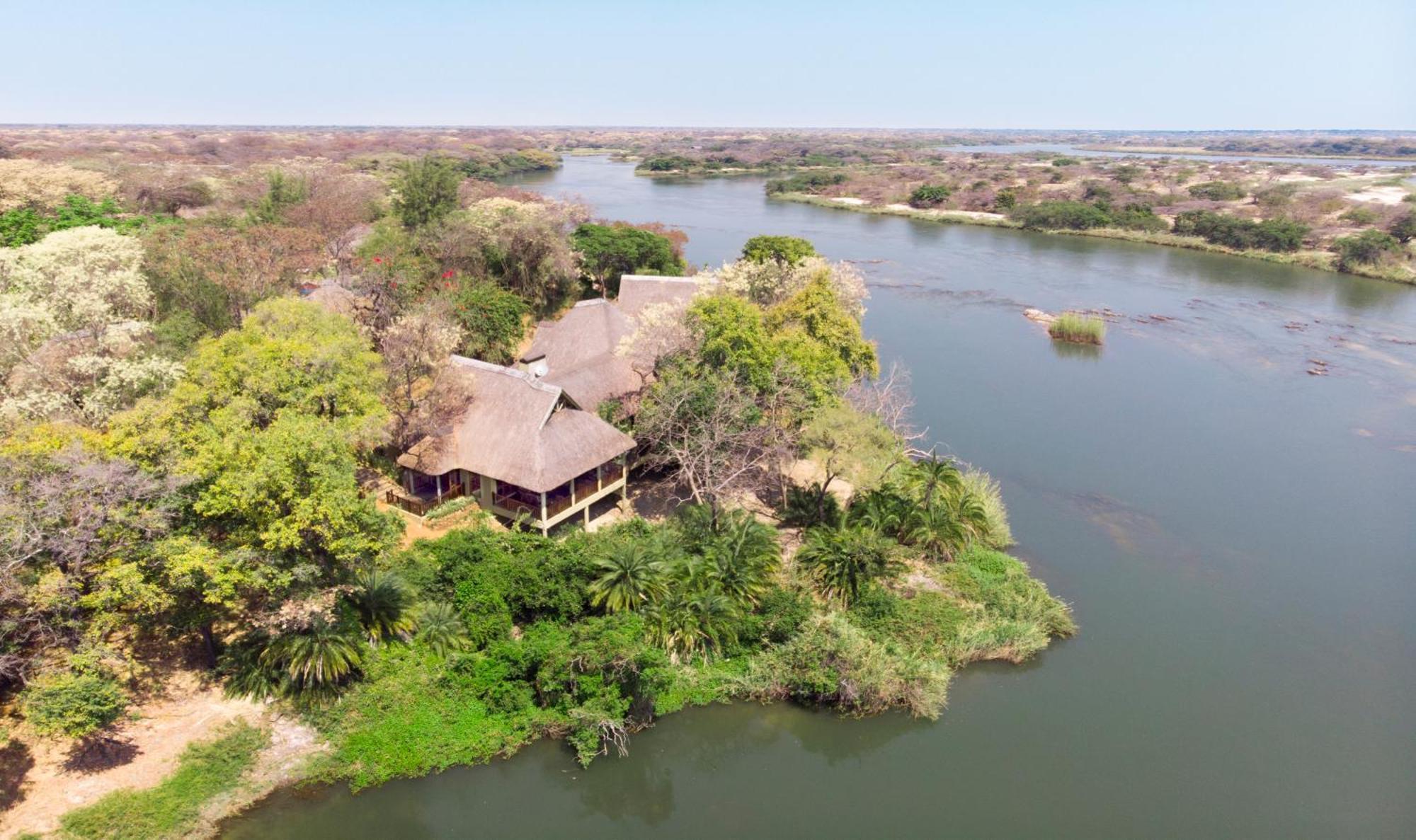 Divava Okavango Resort & Spa Bagani Exterior photo