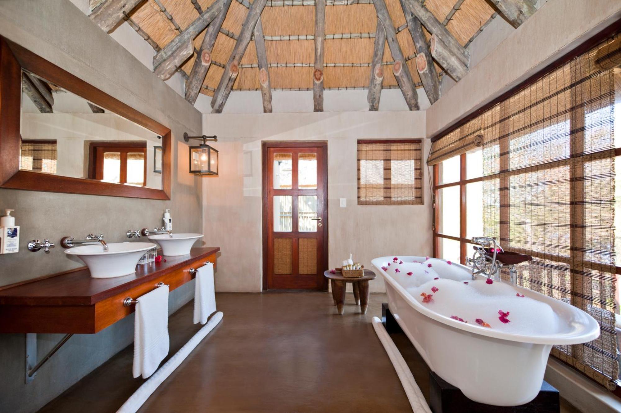 Divava Okavango Resort & Spa Bagani Exterior photo